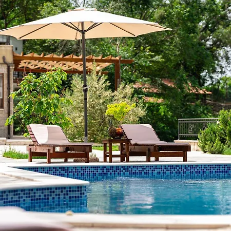 Sunset & Sunrise In Stanisici-two With Common Pool Villa *
